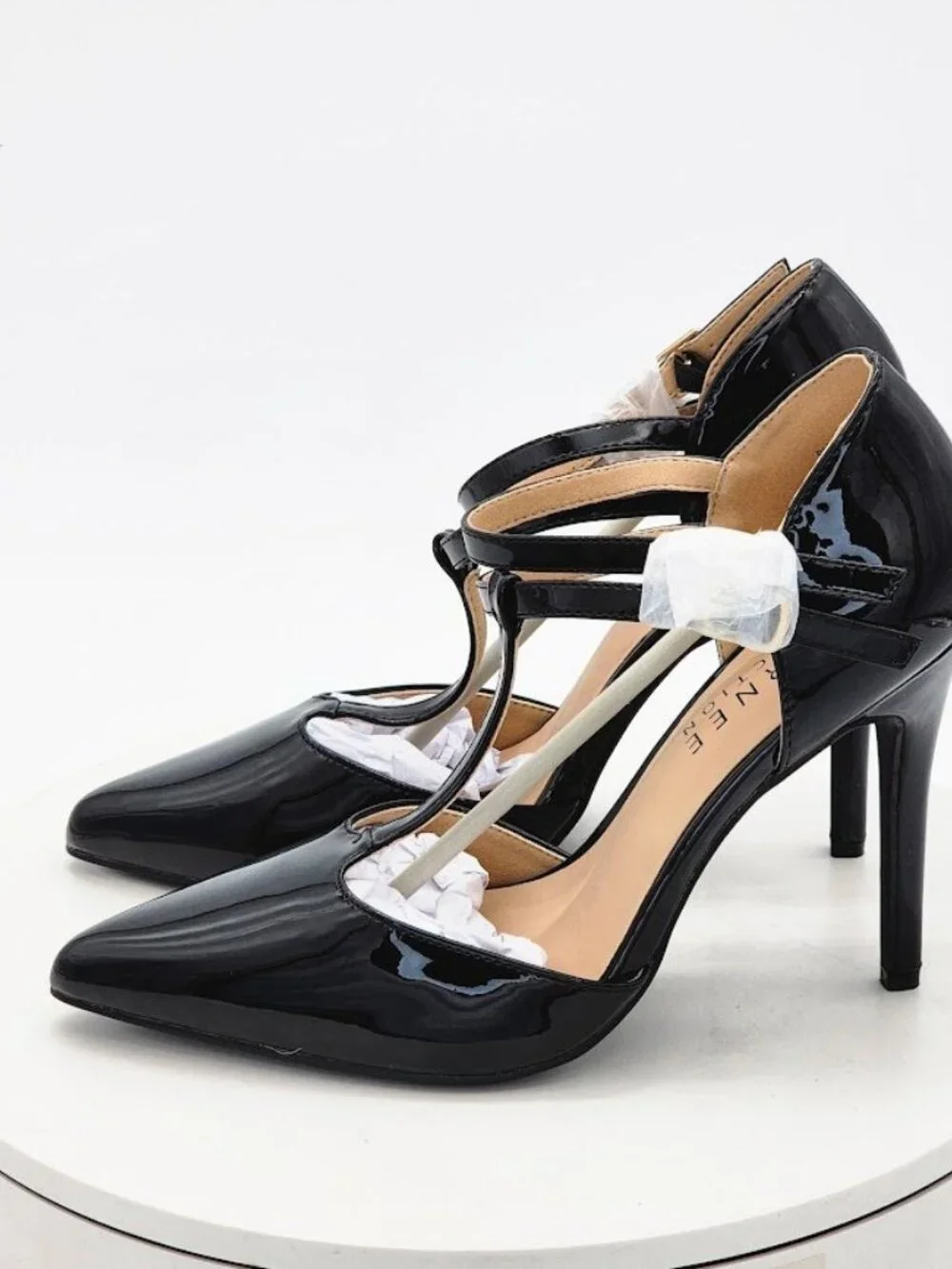 Journee Collection Tru Black Patent T-Strap Stiletto Pumps Women's Size 8.5